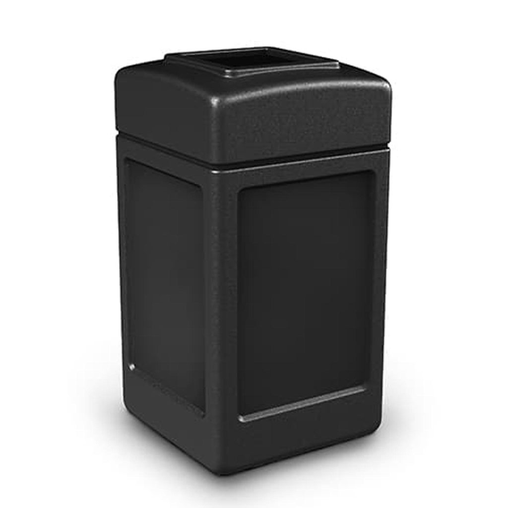 Commercial Trash Cans 